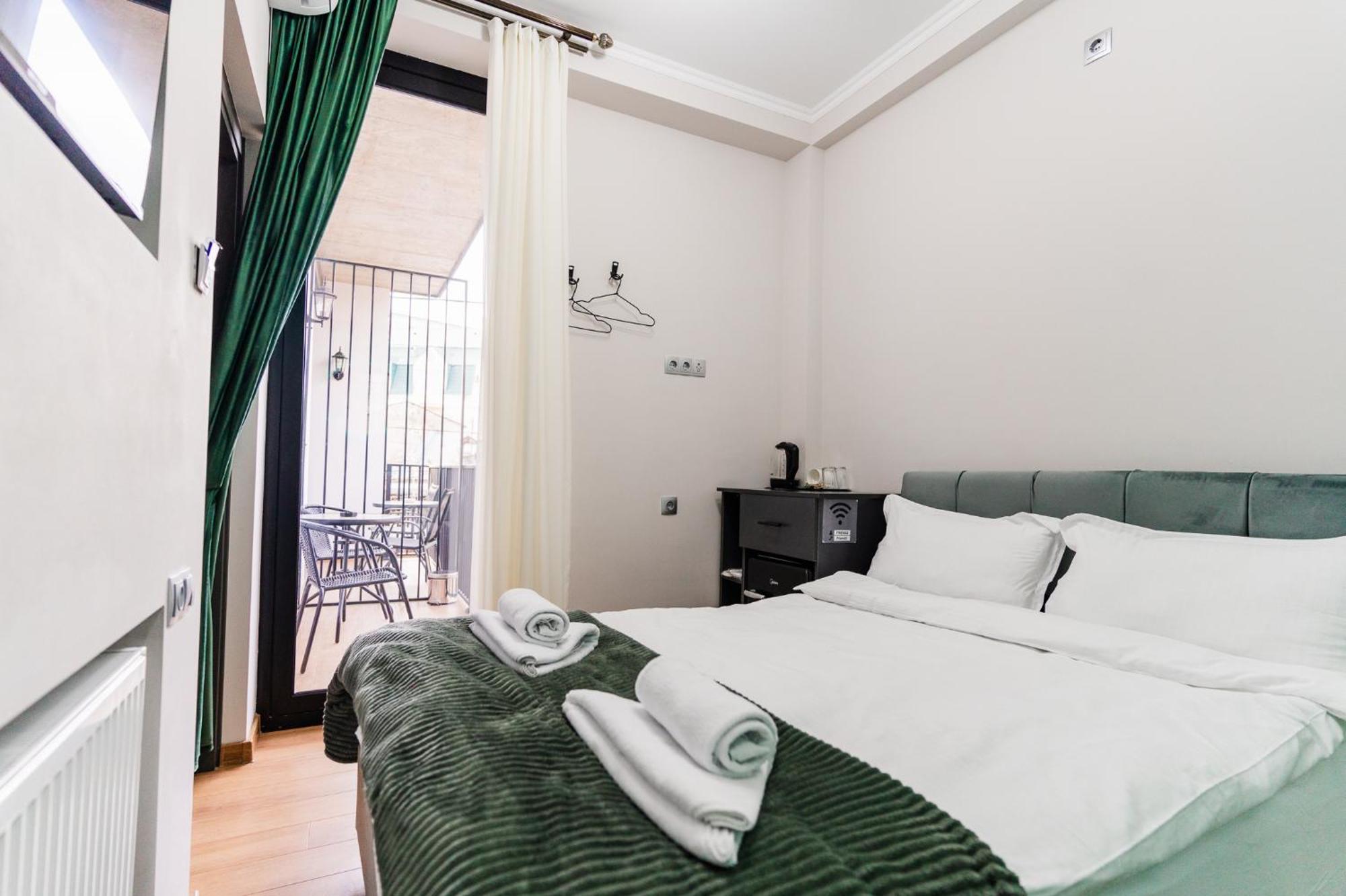 Trinity Hotel Tbilisi Eksteriør bilde